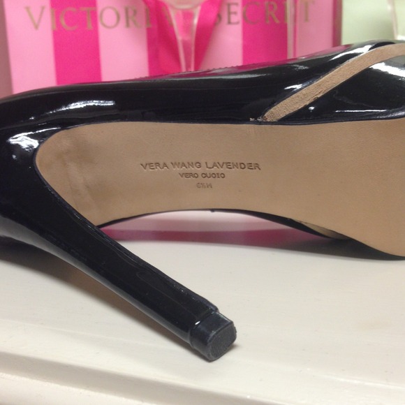 Vera Wang Lavender Platform stiletto pumps black patent genuine leather 6.5 bag - Picture 5 of 11