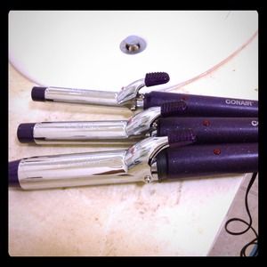 HOLD Conair purple curling iron set