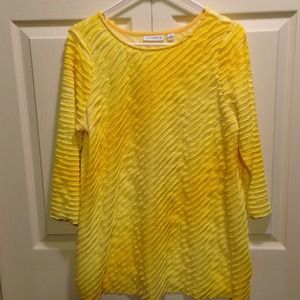 NWOT SUSAN GRAVER YELLOW RUFFLE TUNIC