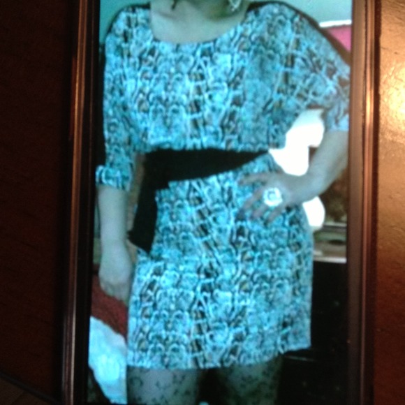 Bisou Bisou Dresses & Skirts - Patterned Dress