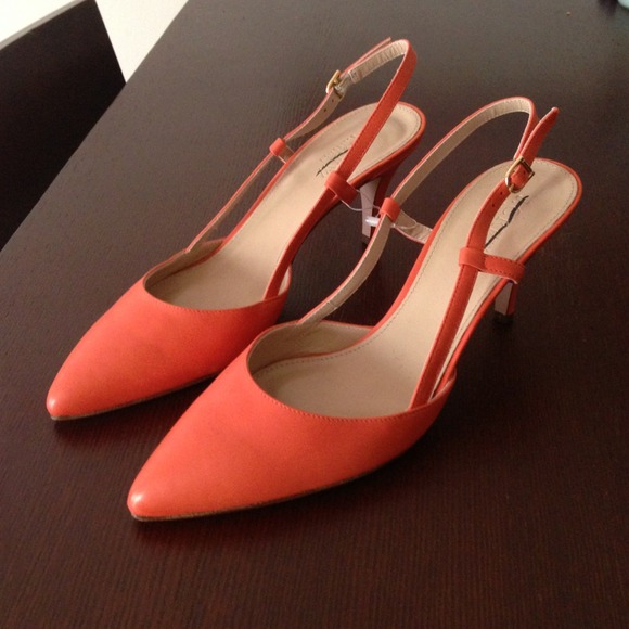 🔴SOLD🔴J. crew Orange Heels