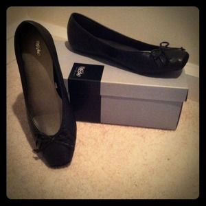 ⛔SOLD⛔ New! Black Ballet Flats