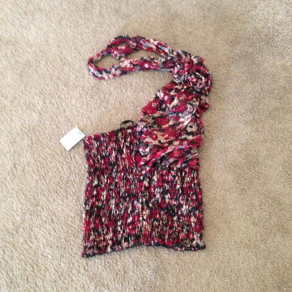 Top - Picture 3 of 3