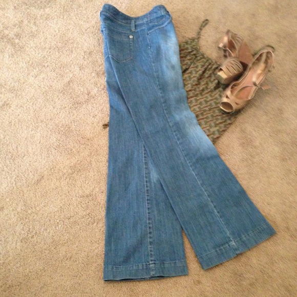 Denim - Picture 2 of 3