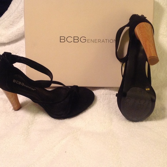 Black suede sandals