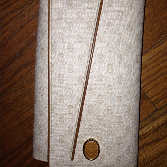 Pre-owned Gucci wallet