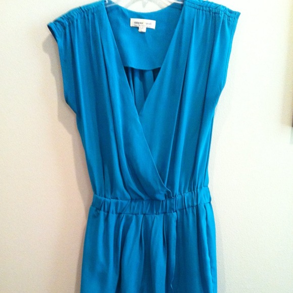 Beautiful 100% silk turquoise dress - Picture 2 of 4