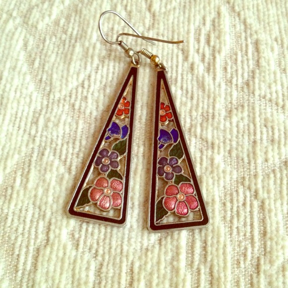 💵REDUCED!⭐Vintage earrings