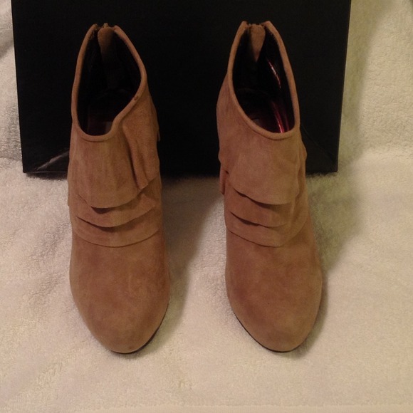 Suede ankle booties