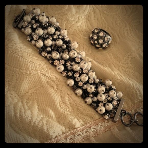 Premiere designs bracelet and ring set