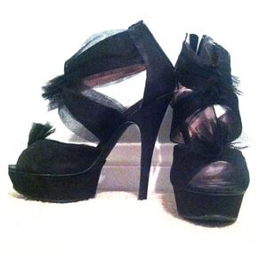 Black platforms only worn once!