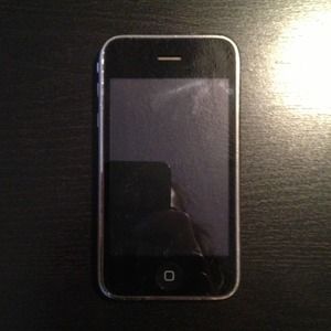 iPhone 3 16GB inoperative, system is not working.