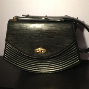 REDUCED🎀AUTHENTIC VINTAGE LOUIS VUITTON🎀