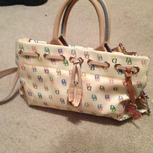 Dooney & Bourke Handbag