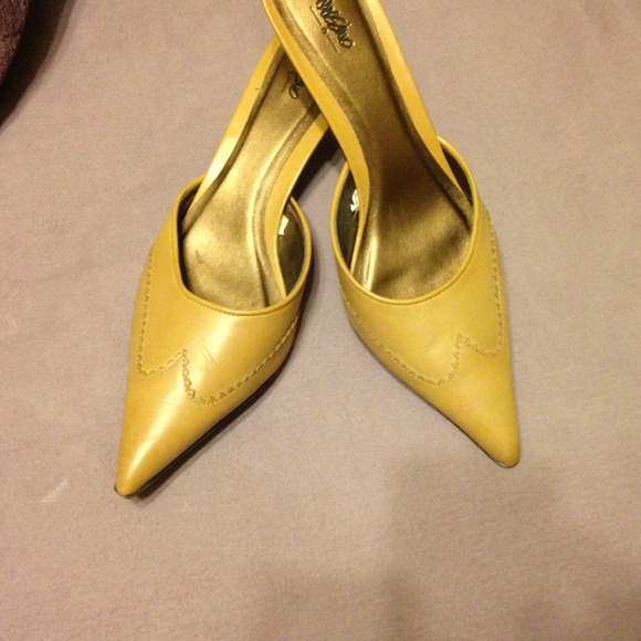 Mossimo  Beige Leather Mules