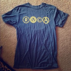 Mens RVCA t-shirt.