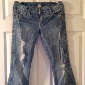 Silver Frances 18" distressed jeans Size 31
