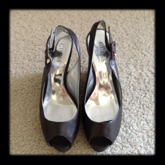 ➡Hold 4 pk12358 ⬅ GUESS by Marciano Sling-backs