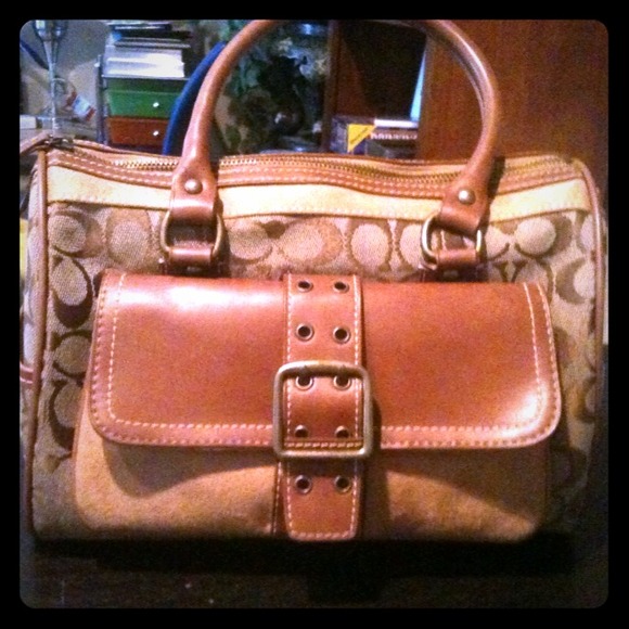 *2day sale* Coach Purse with leather accents.
