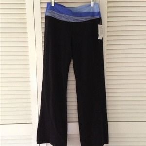 🚫SOLD 🚫NWT Lululemon pants - reduced! 🚫