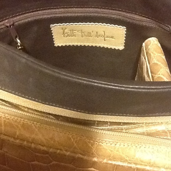 Handbag - Picture 4 of 4