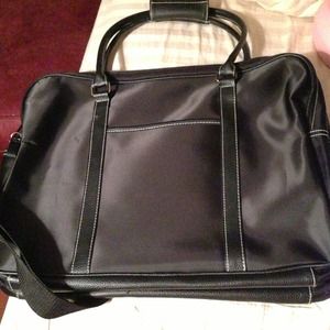 NWOT Weekender/Carryon Bag