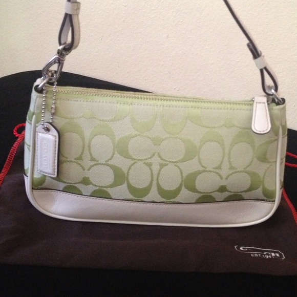Coach purse.💢SOLD💢