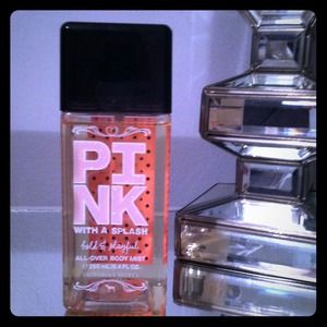 VS Pink body mist