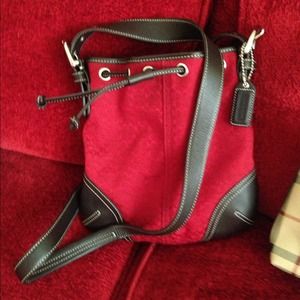 Coach long strap handbag never used!!!!