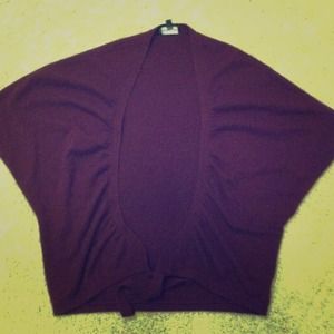 ✨Reduced✨100% Cashmere shrug from BEBE.