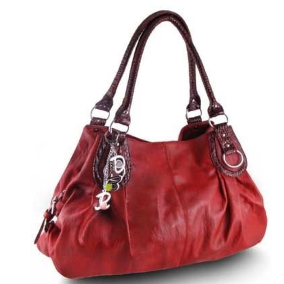 RESERVED💜Satchel💓red💓includes dust bag💜