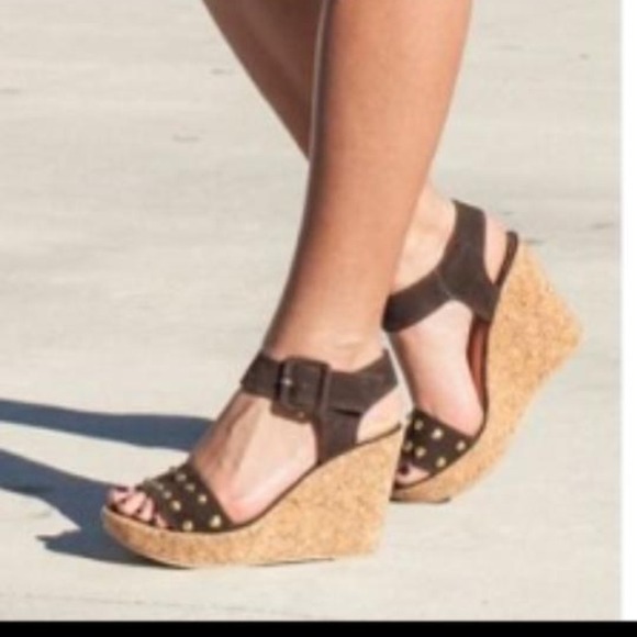 Sexy wedges!!