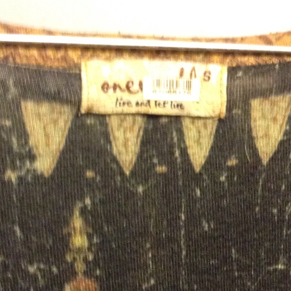 ITEM#279. Tank top blouse - Picture 2 of 4