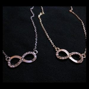 COLOR GOLD OR SILVER INFINITY SIGN NECKLACE