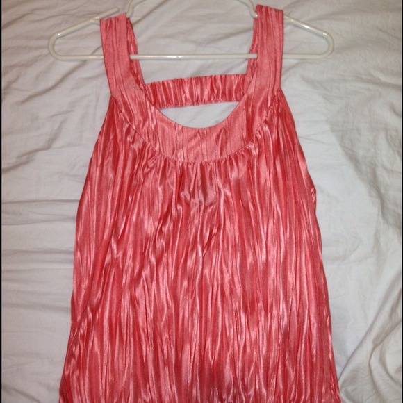 Coral silky top