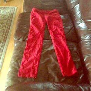 Red skinny jeans