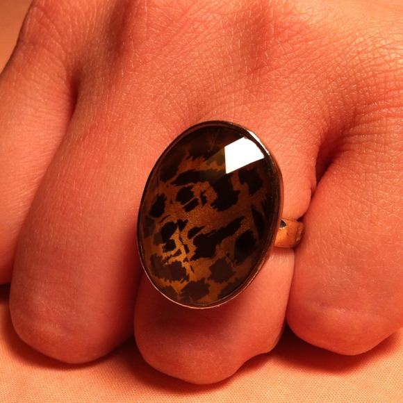 SOLD Lot of Indie jewelry (Betsey Johnson). - Picture 4 of 4