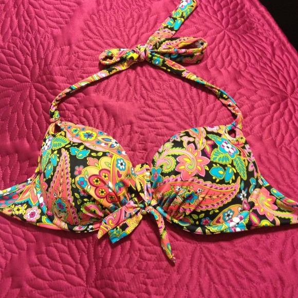 👙SOLD👙Victoria Secret Bombshell Swim Top