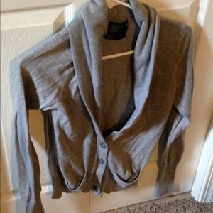 SOLD IN BUNDLE ❌SUPER SOFT American Eagle cardigan