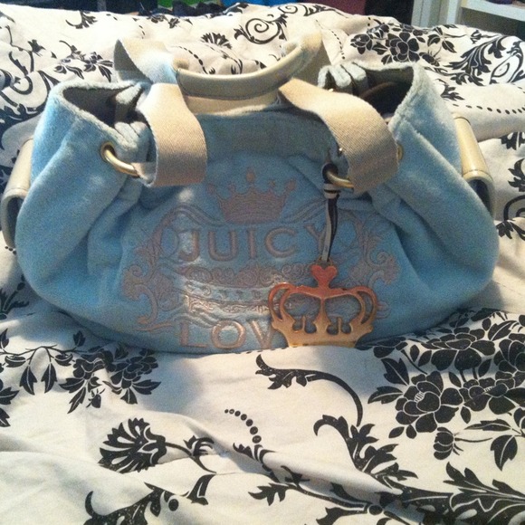 100% authentic Juicy couture handbag!