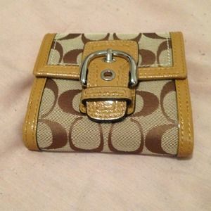 Coach signature wallet