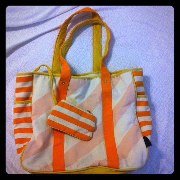 Joe Boxer bag