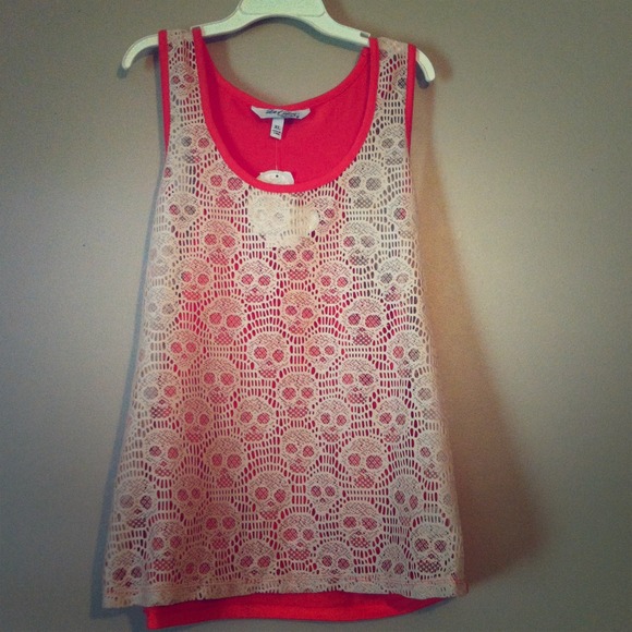 Lace skull racer back tank