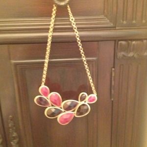 Statement necklace and plaque bundle