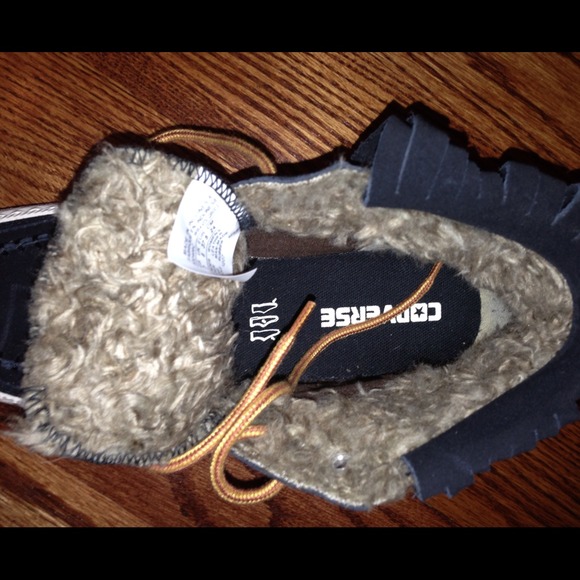 💢SOLD💢Converse Women's Chuck Taylor Moccasin - Picture 3 of 3