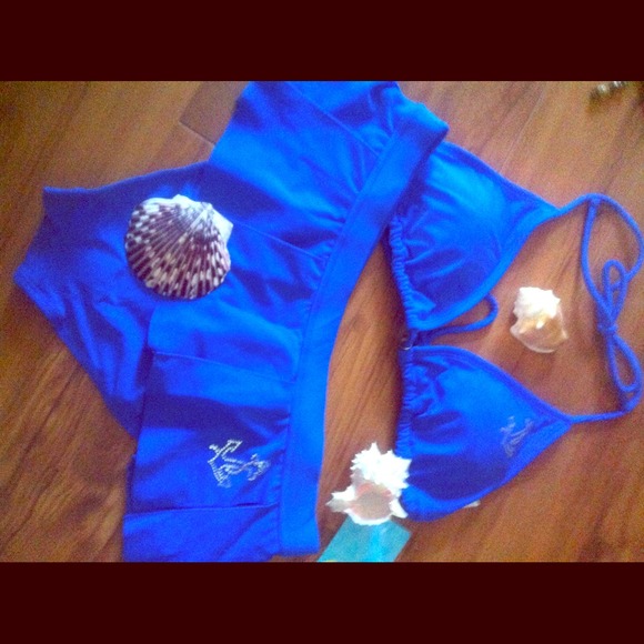 Bathing suit