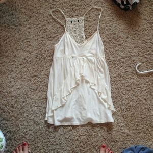 Cream American eagle tank! SMALL