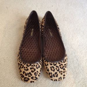 Enzo Angiolini cheetah flats
