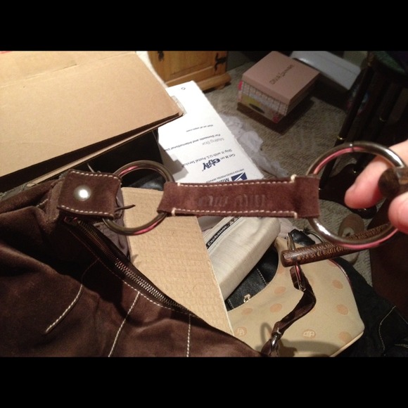 More pics of the auth miu miu purse...
