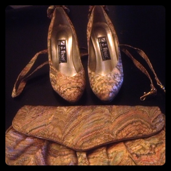 Vintage 70s/80s Shoes & Matching Clutch size 7.5/8